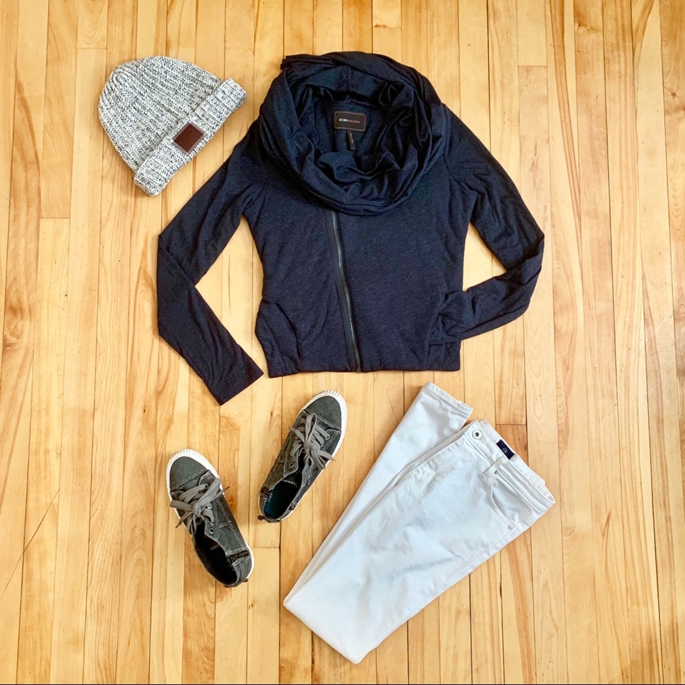 BCBG MAXAZRIA quilted sweatshirt jacket